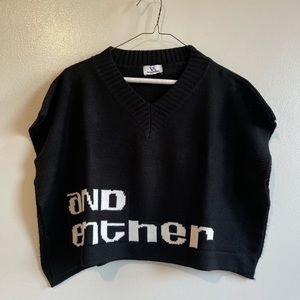 And Enther Black Sleeveless Cropped Vest